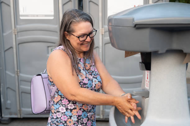 Best Portable bathroom rental  in District Heights, MD